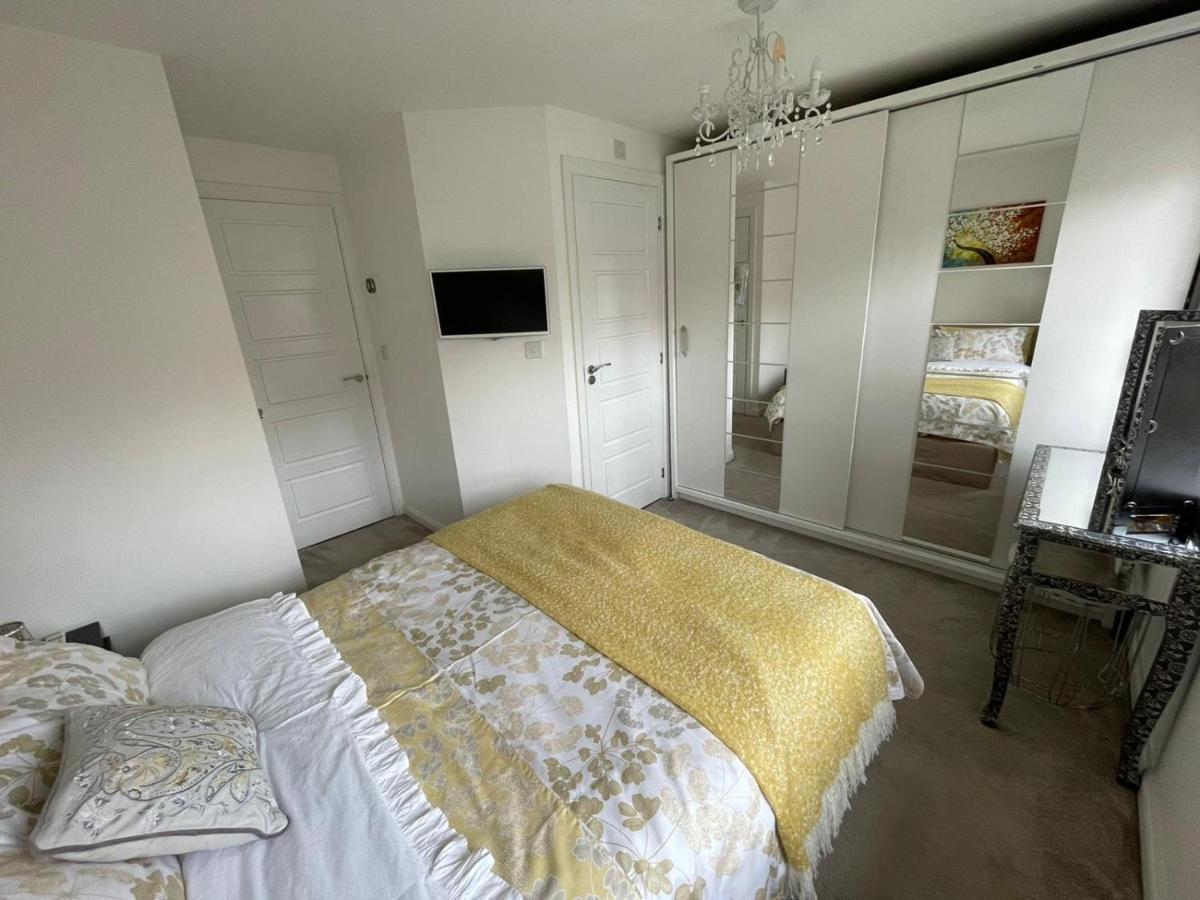 Comet place Wellingborough Extérieur photo